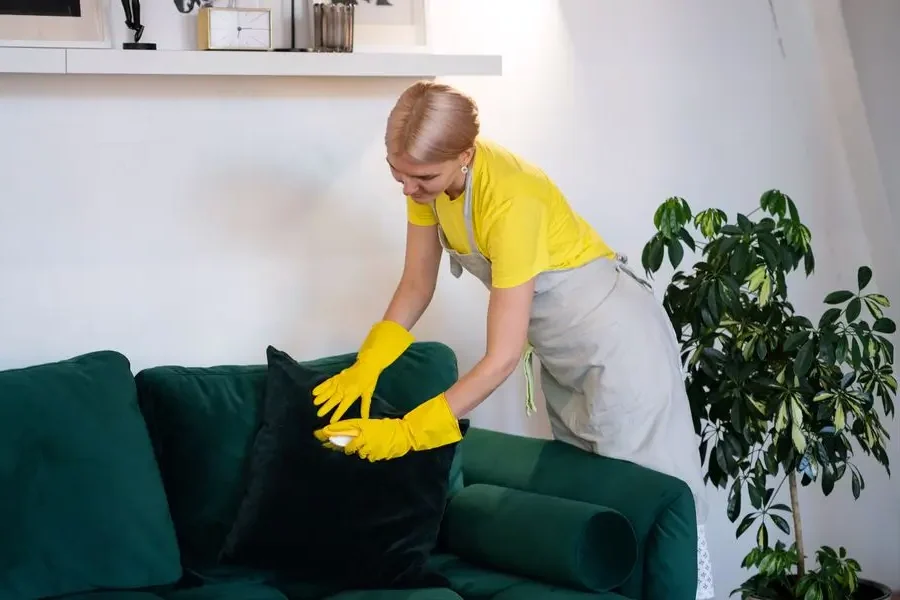 Как правильно чистить пуховые подушки в домашних условиях